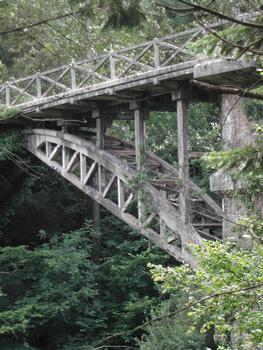 Kerlosquer Bridge, Caodout