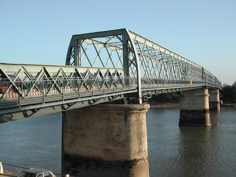 Garonnebrücke, Langoiran
