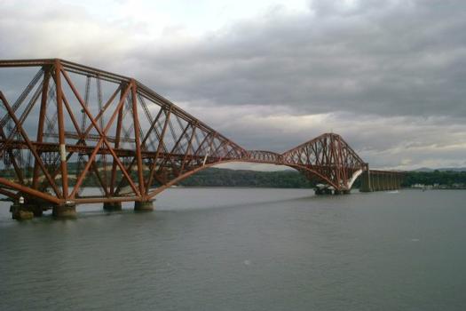 Firth of Forth Bridge