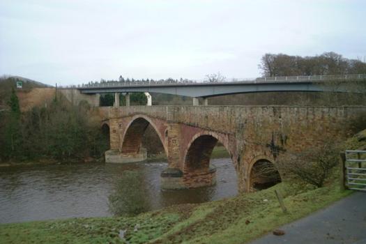 Leaderfoot Arch Bridge & pont-route