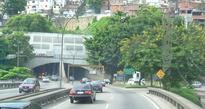 Tunnel Santa Barbara, Rio de Janeiro