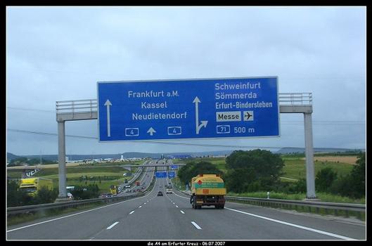 Erfurter Kreuz auf der Richtungsfahrbahn Dresden > Eisennach