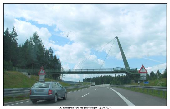 Autobahn A73 - Fußgängerbrücke zwischen Suhl und Schleusingen am km 4,5