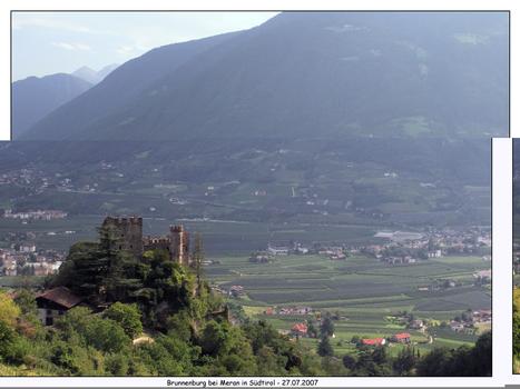 Brunnenburg oberhalb von Meran/Südtirol