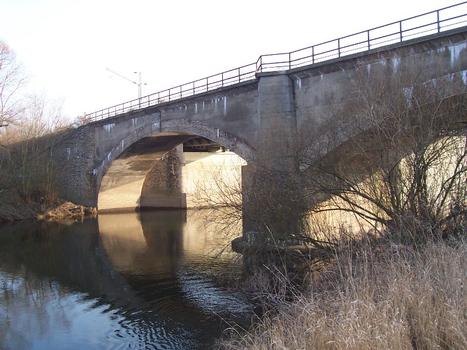 Brücken am Gleisdreieck Großheringen
