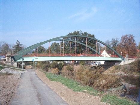 Saalebrücke der L205 bei Naumburg