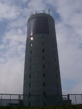 UKW-Turm (Volksmund: Thermosflasche) aufden Großen Inselsberg bei Brotterode : UKW-Turm (Volksmund: Thermosflasche) auf den Großen Inselsberg bei Brotterode