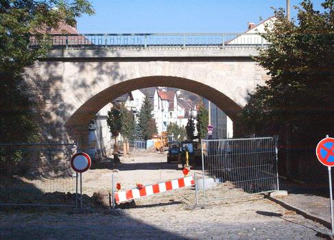 Eisenbahnbrücke der Strecke Erfurt-Gera über die Katharinenstrasse in Jena