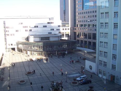 Nouvelle caféteria de l'université Friedrich Schiller, Ernst-Abbe-Platz, Iéna