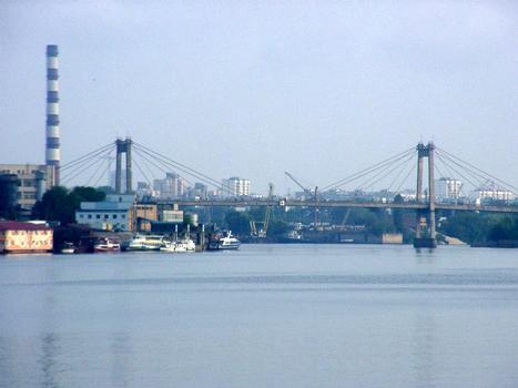 Ukraine, Dnjepr, Kiew, Schrägseilbrücke