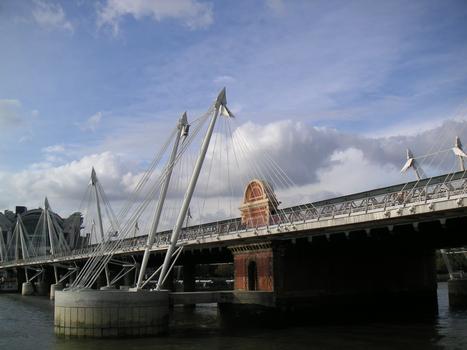 Golden Jubilee Bridges, Londres