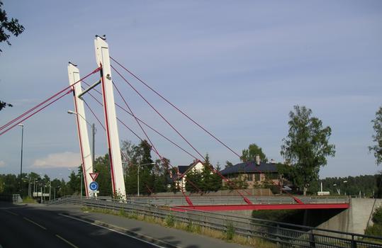 Sandvika Footbridge