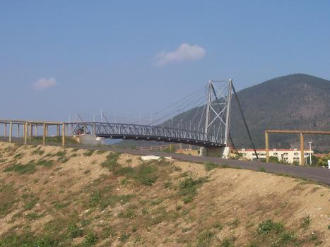 Footbridge across the Viale Fratelli Cervi, Galcetello, Prato, Tuscany (Italy)