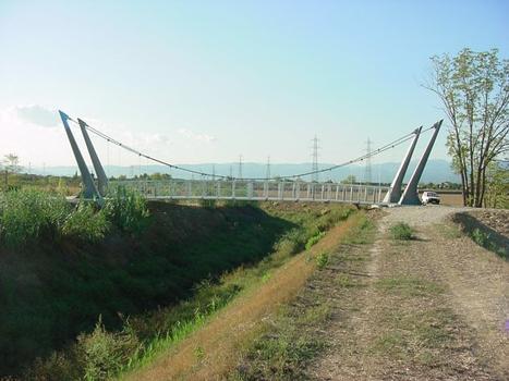 Pont suspendu sur le Filimortula