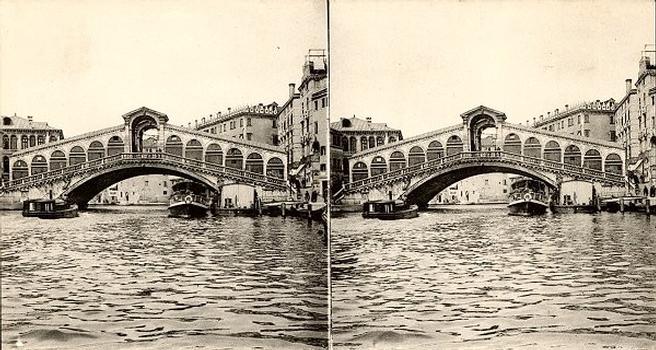 Rialto Bridge. Stereoscopic view around 1900