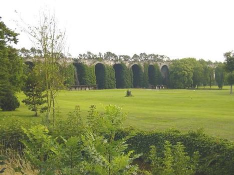 Maintenon Aqueduct