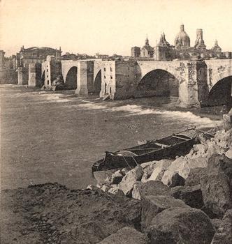 Puente de Piedra, Saragosse. Vue stéréoscopique, vers 1900.