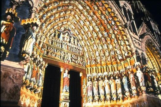 Amiens, la cathédrale colorisée