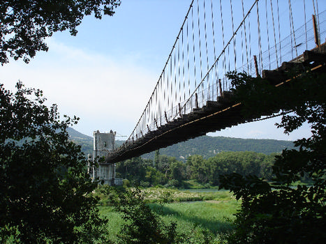 Hängebrücke Rochemaure