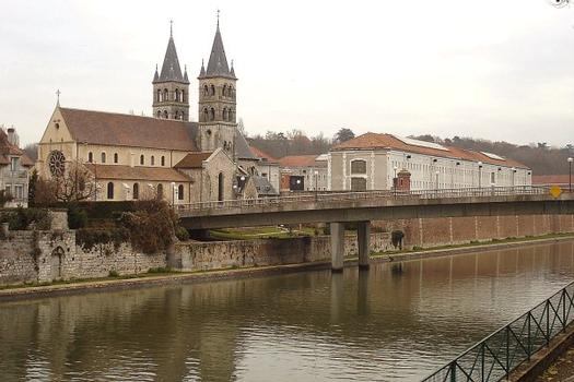 Melun (77)Pont Notre-Dame