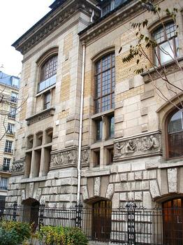 Institut de Paléontologie Humaine. Paris 13e