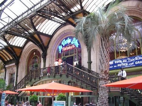 Gare de Lyon, Paris. Entrée du restaurant Le Train Bleu