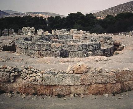 Fundament des Tholos von Epidauros