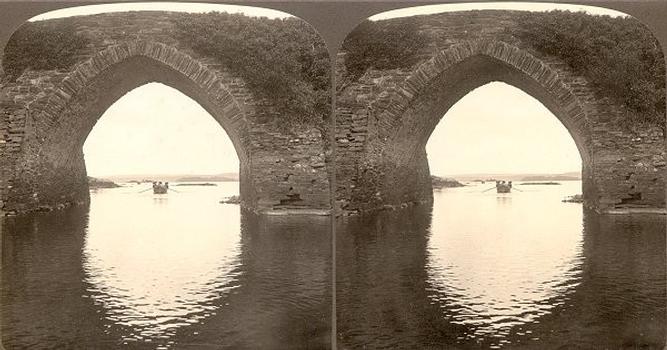 Brickeen Bridge, Killarney, Irlande. Vue stéréoscopique, vers 1900.