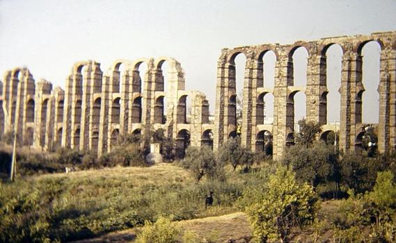 Aqueduc romain de Los Milagros, Mérida