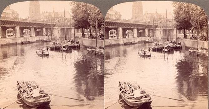 La cathédrale vue du Grand Canal, Rotterdam. Vue stéréoscopique, avant 1894.