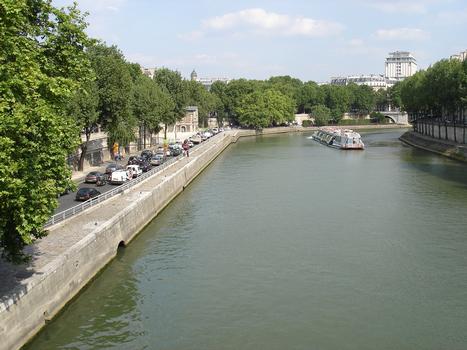 Voie Georges Pompidou, en semaine vers 18 heures. Entre Pont Marie et Pont Sully (II)
