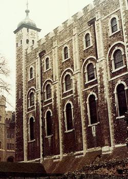 The White Tower (Keep) of The Tower of London. 1078-1097. 27.4 m tall