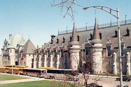 Quebec fortificationsPlace George V