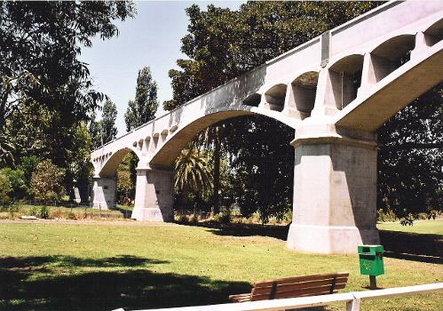 Annandale Sewer Aqueducts
Jonhstons Creek Aqueduct