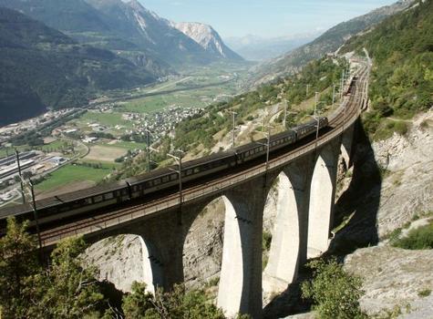 Luogelkin-Viadukt, Bern - Lötschberg - Simplon Railway, near Hohtenn, Switerland