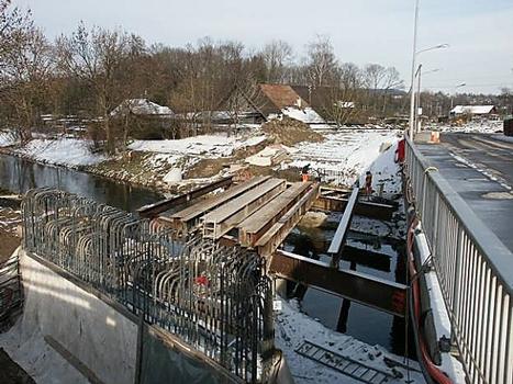 Baustelle «Glattbrücke» am 1. März 2005