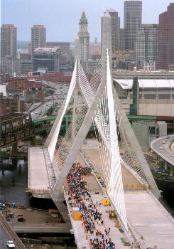 Leonard P. Zakim Bunker Hill Bridge, Boston (Massachusetts)