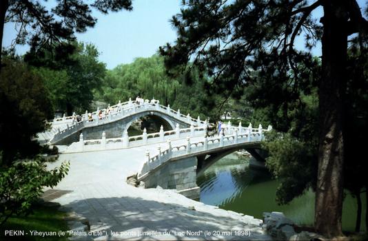Brücken im Sommerpalast von Peking