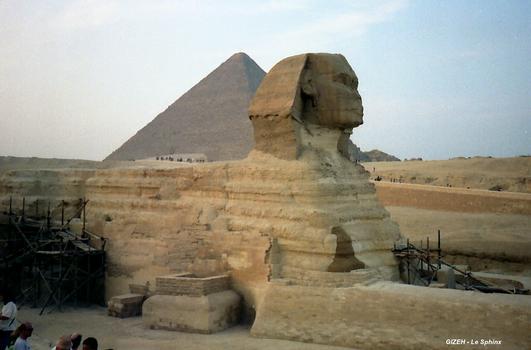 GIZEH – Le Sphinx et la pyramide de Chéops