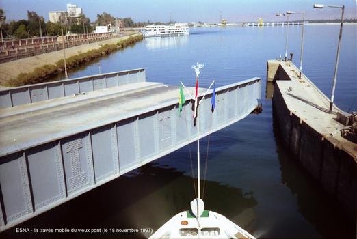 Esna - Vieux-pont sur le Nil, la travée mobile