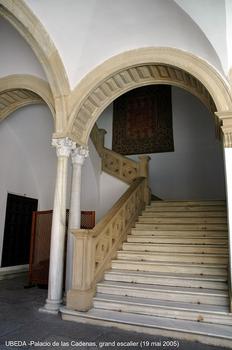 UBEDA (Andalousie), (ville inscrite au Patrimoine Mondial de l'Humanité) – Palais des Chaînes, cet ancien palais de style Renaissance, construit au XVIe, abrite l'Hôtel-de-Ville