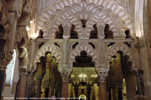 CORDOUE (Andalousie) – « La Mezquita », construite aux XVIe et XVIIe siècles, la Cathédrale occupe environ 15% de la Grande Mosquée