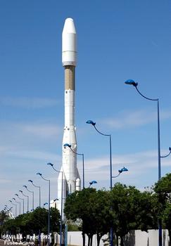 SEVILLE (Andalousie) – Exposition Universelle 1992, fusée Ariane