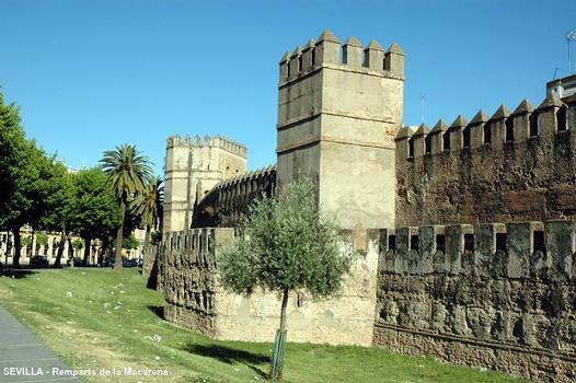 SEVILLE. (Andalousie) – Au nord de la ville historique, au quartier de la Macarena, les remparts de l'époque maure ont été conservés, sur quelques centaines de mètres
