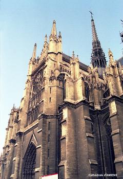 AMIENS (80,Somme) – Cathédrale Notre-Dame, bras sud du transept
