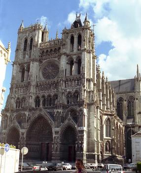 AMIENS (80,Somme) – Cathédrale Notre-Dame, façades sud-ouest