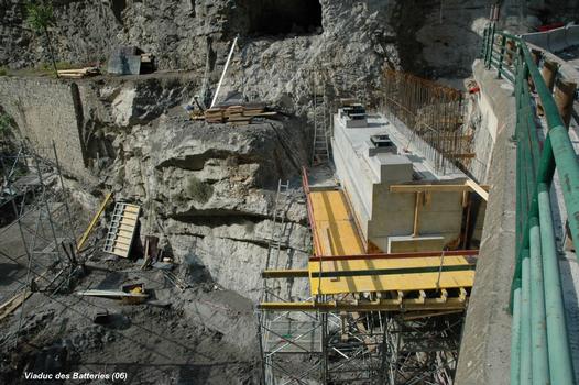 UTELLE & TOURNEFORT (06, Alpes-Maritimes) – Nouveau « Pont des Batteries », culée rive droite