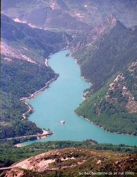 Barrage de CHAUDANNE (04, Alpes de Haute-Provence), le lac de retenue