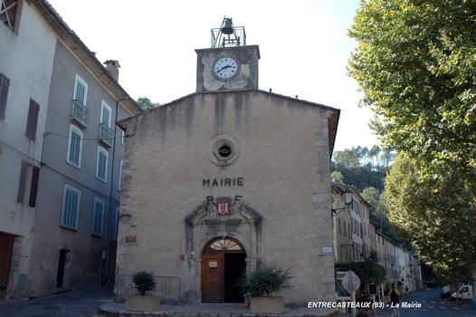 Rathaus von Entrecasteaux – ehemalige Kapelle