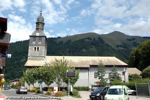MONTRIOND (74110, Haute-Savoie) – Eglise de « la Visitation de Marie », consacrée en 1765, le clocher est de 1802